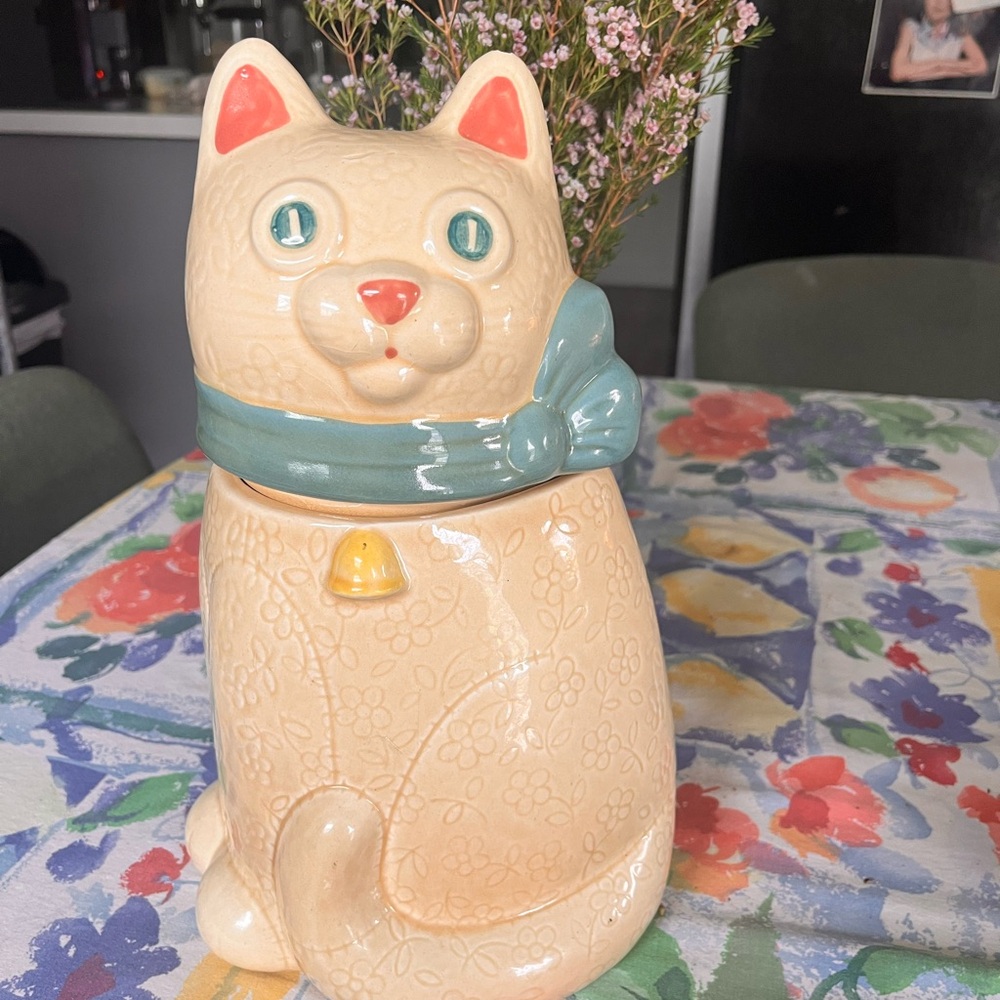 1960’s Poppytrail Ceramic Cat Cookie Jar